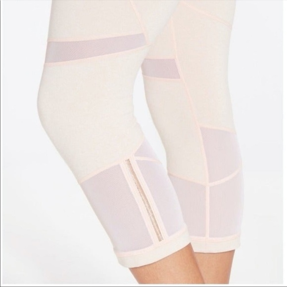 Calia Filament Capris Blush Peach Whip Heather Leggings View 5